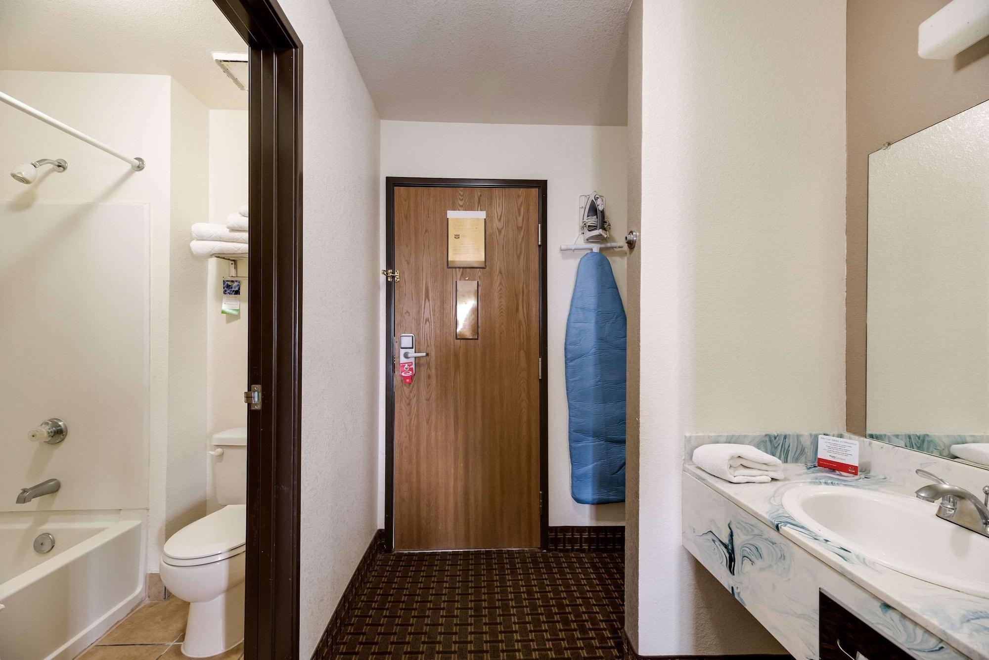 Econo Lodge Inn & Suites Williams - Grand Canyon Area Dış mekan fotoğraf