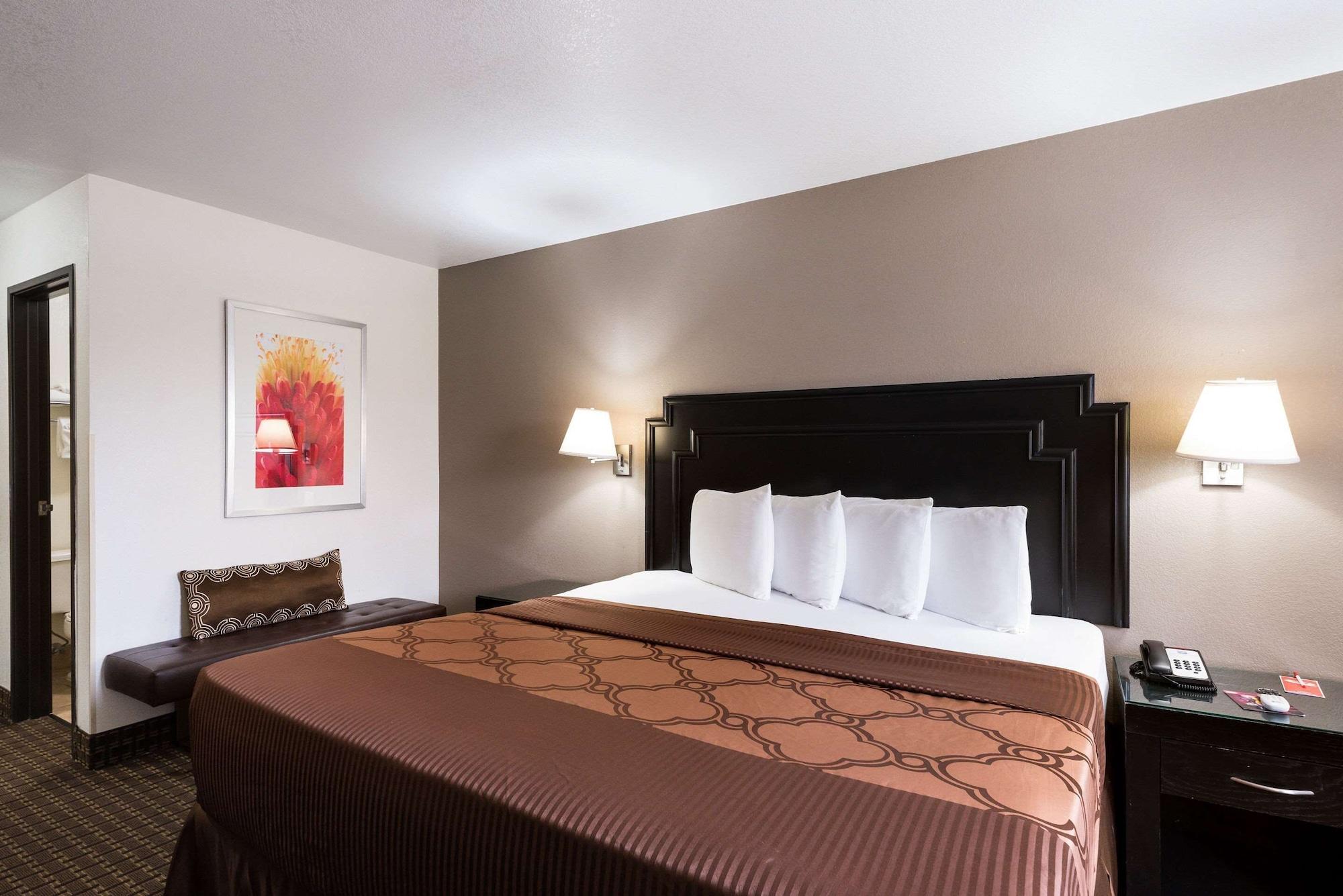 Econo Lodge Inn & Suites Williams - Grand Canyon Area Dış mekan fotoğraf