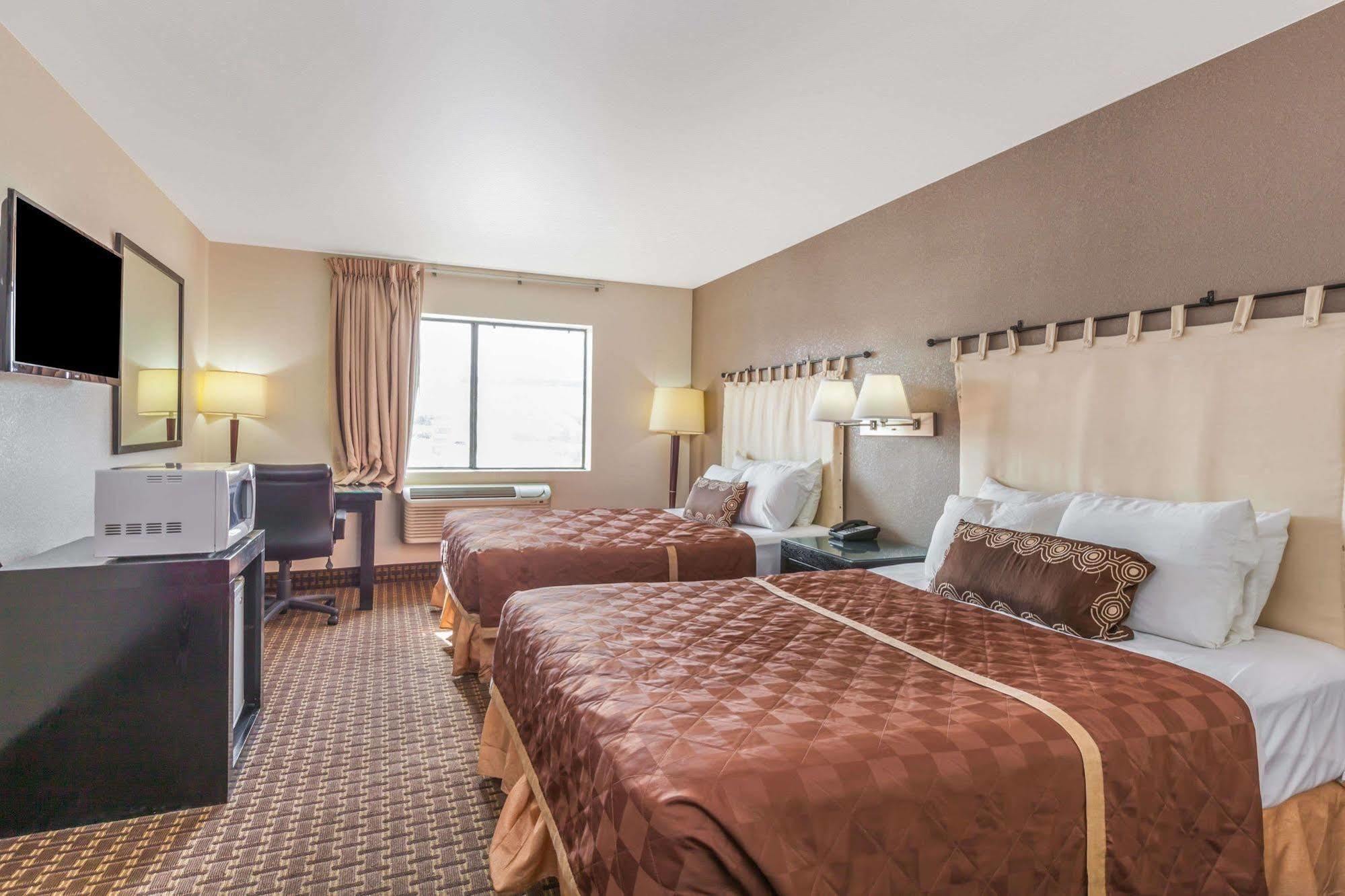 Econo Lodge Inn & Suites Williams - Grand Canyon Area Dış mekan fotoğraf